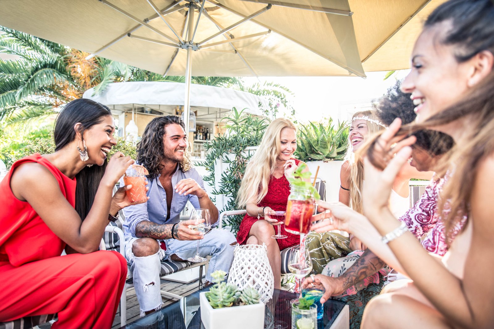 Happy Hour Havens: Palm Springs’ Best Sunset Cocktail Spots