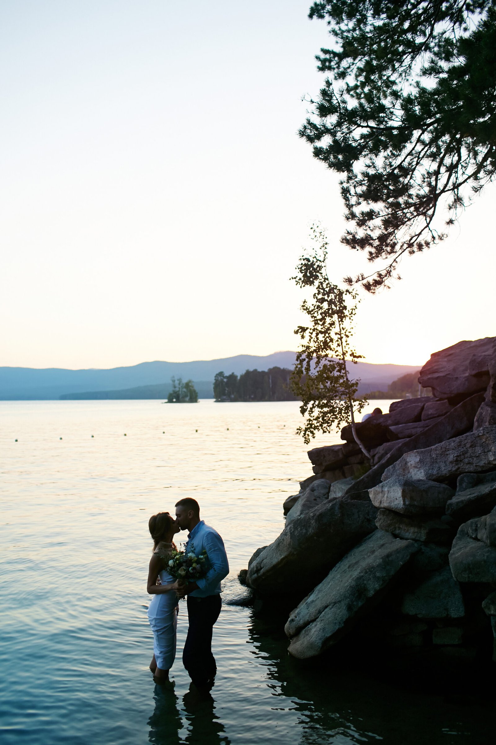 Romantic Getaways: Love Stories Written in Lake Tahoe’s Beauty