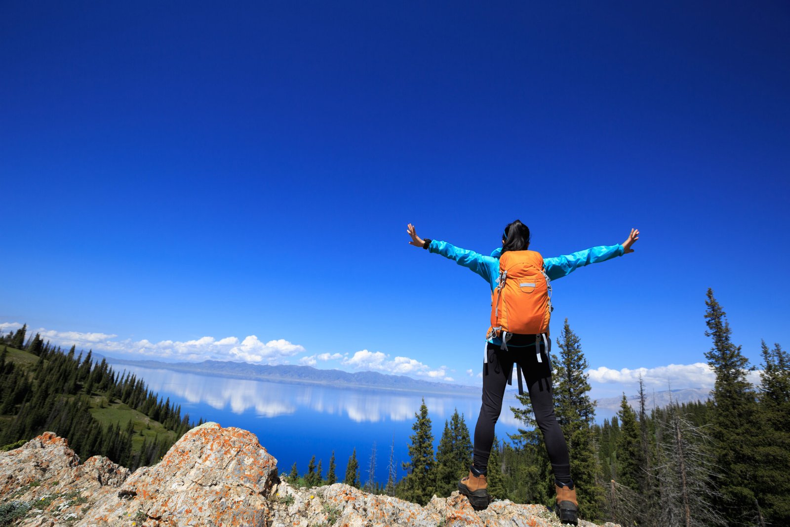 Solo Travel Bliss: Finding Adventure and Peace at Lake Tahoe