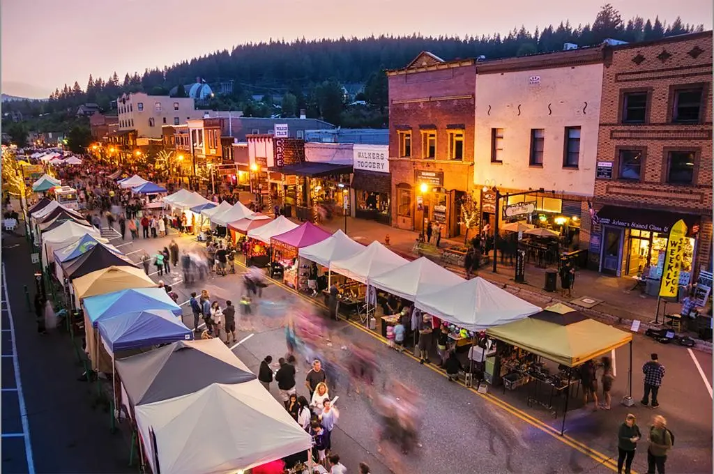 From Logging Town to Tourist Haven: The Evolution of Historic Truckee