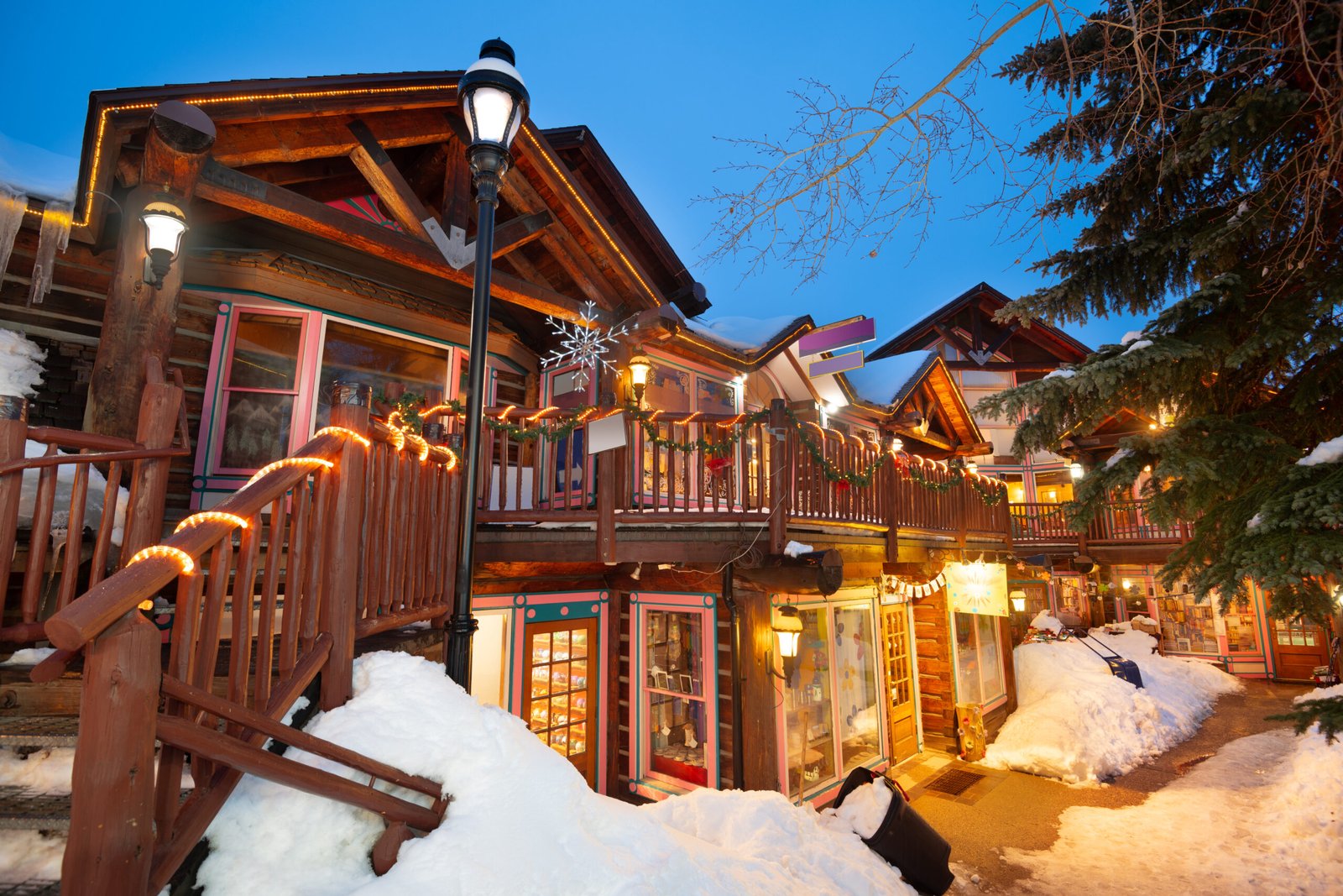 Truckee CA – Budget-Friendly Lodging: Comfortable Stays That Save Money