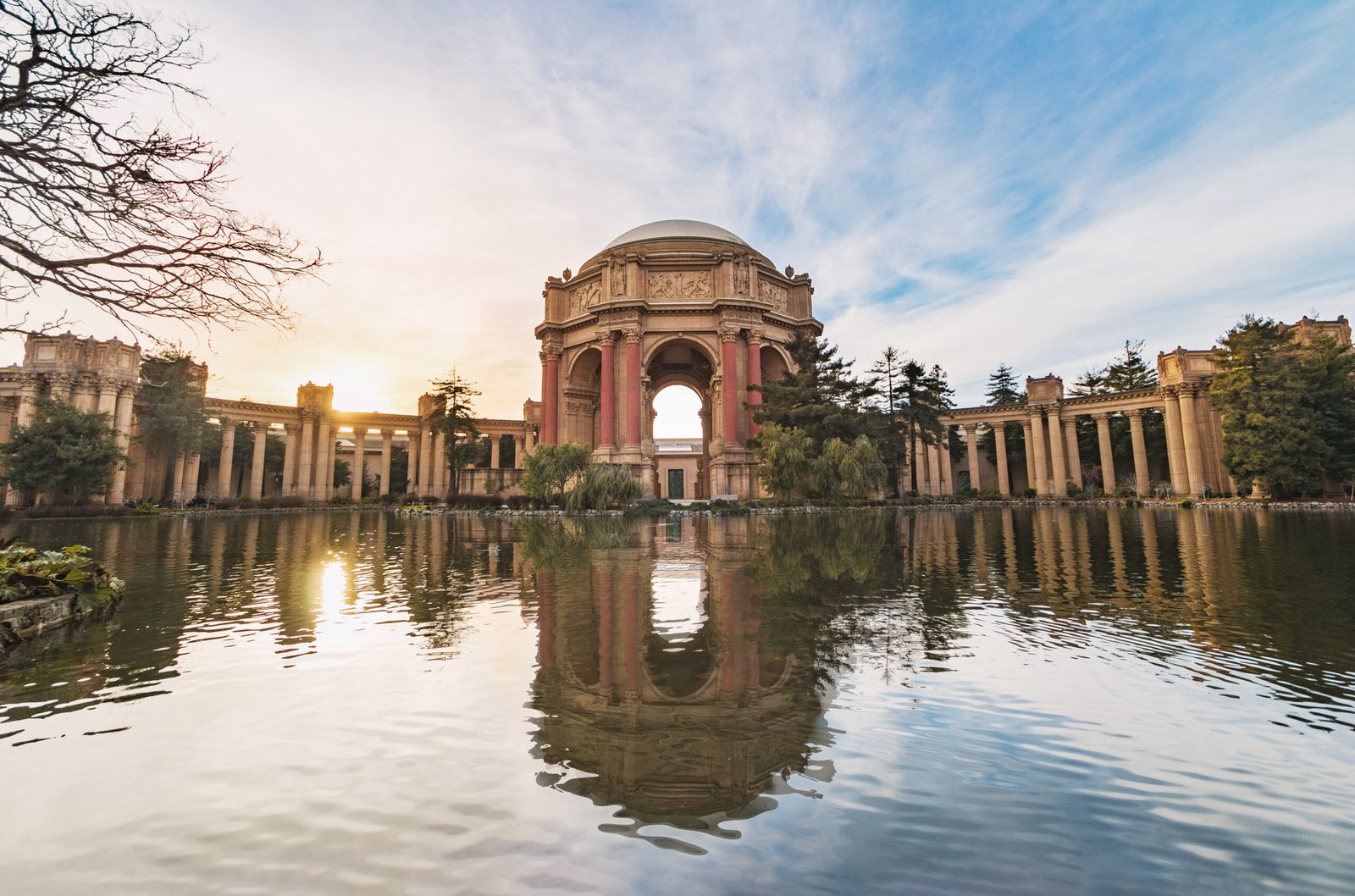 Discover the Magic Behind San Francisco’s Most Photographed Spots
